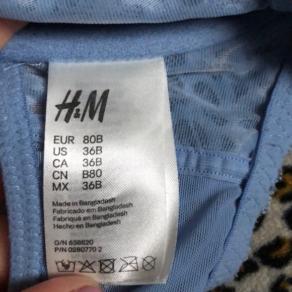 3 Bras 36B - Picture 5 of 8